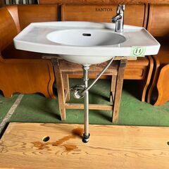 11｠壁掛け洗面器