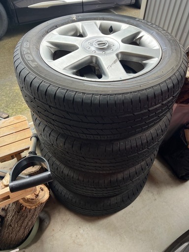 215/60 R17 96H アルミホイール タイヤ