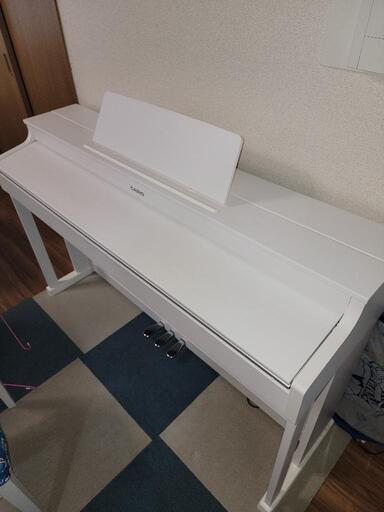電子ピアノ　カシオ