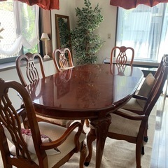 アンティーク調　ダイニングテーブルセット　　チェスト　サイドテーブル全て