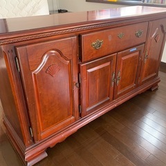 アンティーク調　ダイニングテーブルセット　　チェスト　サイドテーブル全て