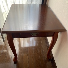 アンティーク調　ダイニングテーブルセット　　チェスト　サイドテーブル全て