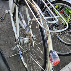 ★店頭にて試乗可★ J7825　ASAHI　アサヒサイクル　シティサイクル　ブリヂストン　通学アルベルト L型　ホワイト　27インチ　3段変速　オートライト　簡易クリーニング済　【リユースのサカイ柏店】　 中古自転車 　流山市 中古自転車 松戸市 中古自転車 我孫子市 中古自転車 船橋市 中古自転車 守谷市 中古自転車 取手市 中古自転車　参考価格88,000円
