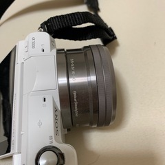 ミラーレスデジタル一眼カメラ　SONYα5000