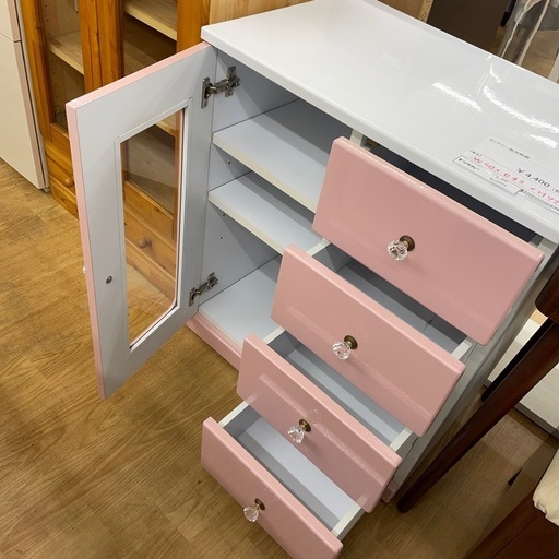 リユースのサカイ栃木店☆ジモティ割あり☆ 収納棚 ホワイト W88.5×D35