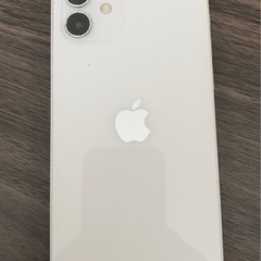 バッテリー新品☆美品☆ SIMフリーiPhone12 128GB White