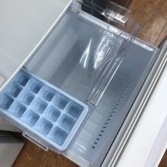 146L MITSUBISHI2ドア冷蔵庫　2022年製