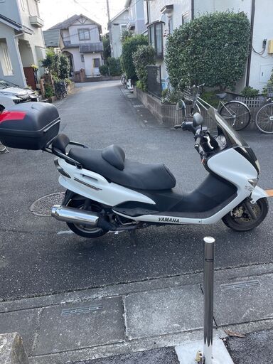 【美品】YAMAHA.マジェスティーFI仕様　125ｃｃ　車体カバー付き　新品バッテリー付き 美品】YAMAHA.マジェスティーFI仕様 125cc 車体カバー付き 新品