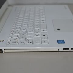 中古良品ノートパソコン 東芝 P1-E4JN-EW Windows11+office 爆速