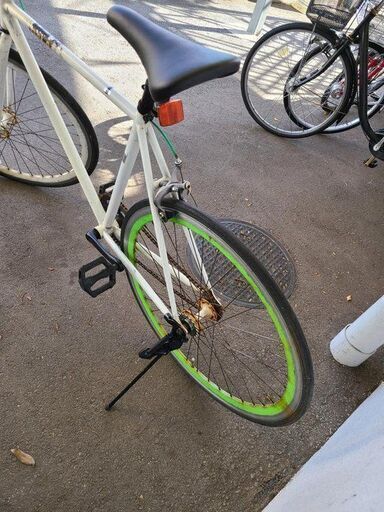 ☆店頭にて試乗可☆ J7829 クロスバイク ホワイト 簡易クリーニング済