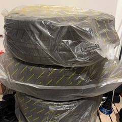 235/45R18 スタッドレスタイヤセット