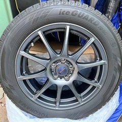 スタッドレスタイヤ、ホイール(ロッキー&ライズ) 