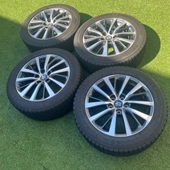 ◇新品ピレリ215/55R17+中古クラウン純正スタッドレスセット220クラウン ◇新品ピレリ215/55R17+中古クラウン純正スタッドレスセット220