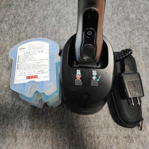 【即お渡し】ブラウン Series9 シリーズ9 電気シェーバー 洗浄液付き