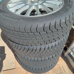 スノ―タイヤ205-60-16
