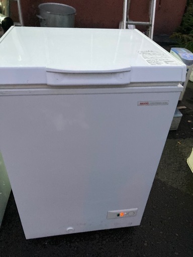 サンヨー　冷凍庫　ストッカー　103L しっかり凍ります　清掃済み
