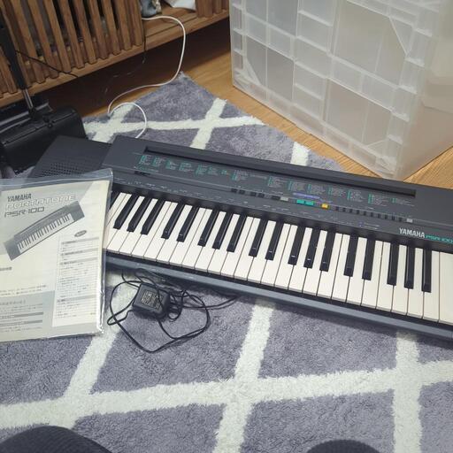 YAMAHA　キーボード