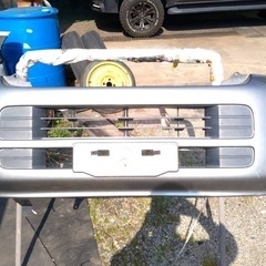 ニッサンキャラバンE25前期用フロントバンパー
