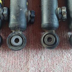 ジムニー　ショックアブソーバ　ショウワガレージ