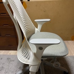 ハーマンミラー　セイルチェア　白