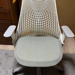 ハーマンミラー　セイルチェア　白