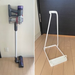 スタンド付きメンテ済み良好品Dyson ダイソン スティッククリーナー掃除機 SV37 V7