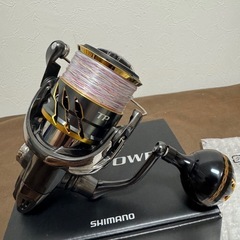 SHIMANO ツインパワー 4000MHG スピニングリール