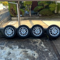 スタッドレス185/65r15　ウィンターマックス02 フリード