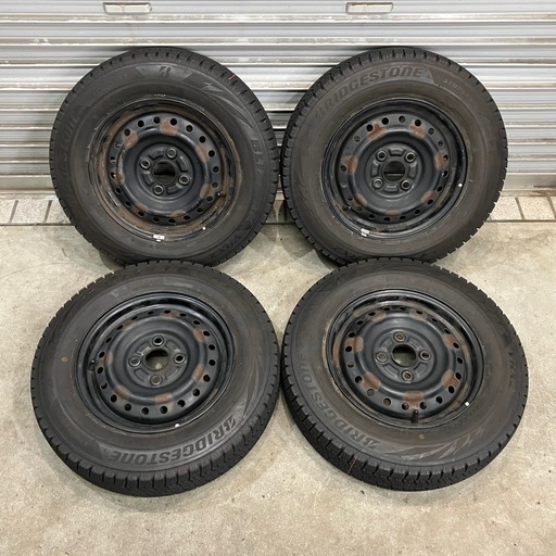 145/80R13ブリヂストンVRX2スタッドレスタイヤ4本タントNBOXムーブ