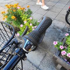 クロスバイク　２７インチ　６変速　カゴ　付き　雨カバー　付き　黒　配達可能