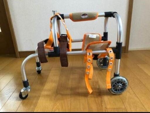 犬　猫　歩行器　車イス