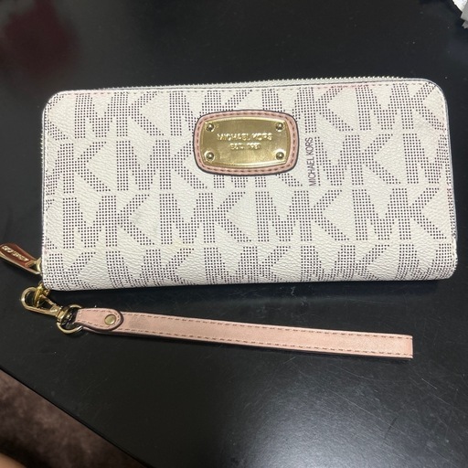 値段交渉可‼️マイケルコースの財布