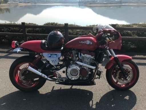 ホンダＸ4  9千キロ　1300C C