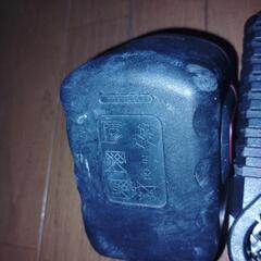 BOSCH（ボッシュ)充電器とバッテリー