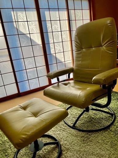 パーソナルチェア　ほぼ使ってないので出品します。