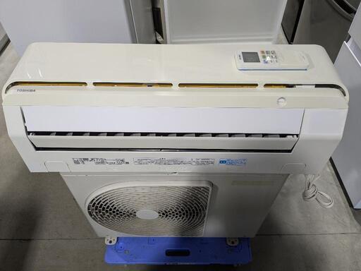 TOSHIBA　6〜8畳　2.2kwルームエアコン RAS-E-225R(W) 2018年製