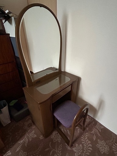 【お値下げしました】大塚家具製　ドレッサー（鏡台）➕椅子セット