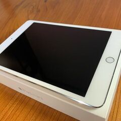 ① ipad mini 4 16GB wi-fi+cellular シルバー SIMフリー