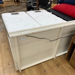 クイーンベッド　フレーム：
ニトリ　マットレス:SIMMONS　　