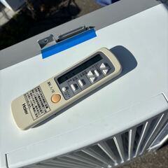 美品 Haier ハイアール ウインドエアコン JA-16U 2020年 窓用ルームエアコン