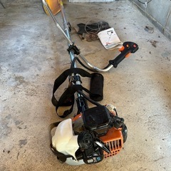 投稿テストNo1 久保田 KC340F エンジン式草刈機械