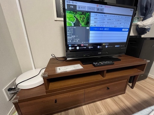 【TV(三菱)+テレビ台】1台でテレビ録画もDVD再生も可能です