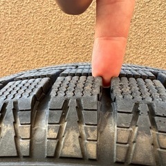 スタッドレスタイヤ 195/65R 15