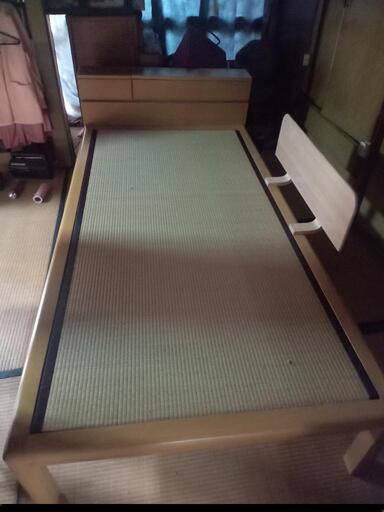 珍しい畳ベッド　ベット