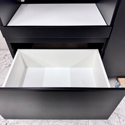 20086 3枚扉 ソフトクローズ キッチンボード 幅116.3 大川家具 ◇大阪市内・東大阪市他 6,000円以上ご購入で無料配達いたします！◇  ※京都・高槻・枚方方面◇神戸・西宮・尼崎方面◇生駒方面、大阪南部方面 それぞれ条件付き無料配送あり！ - 食器棚、キッチン収納