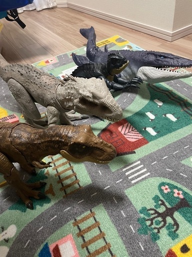 マテル ジュラシックワールド4体セット