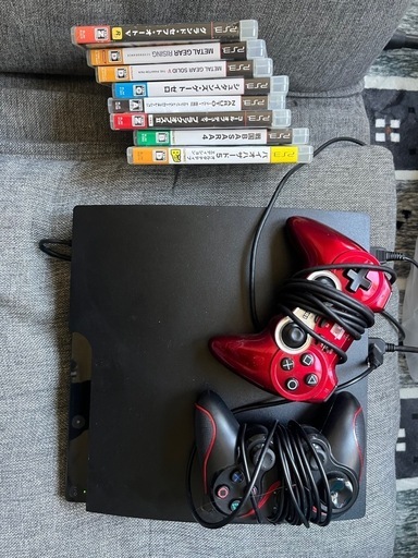 PS3 本体\nコントローラー2個\u0026ソフト数本