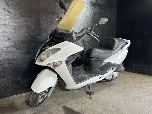 ★支払総額4.0万円★走行テスト済み！関東圏内即日配送！ SYM RV125I RFGLF 車格大きい小型スクーター！4スト、インジェクション！通勤通学に♪