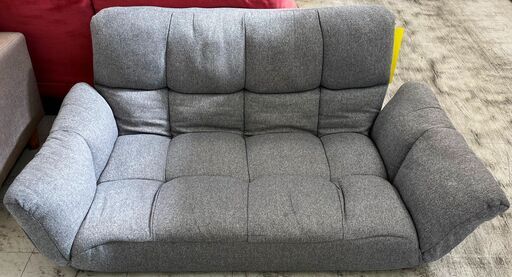 2人用ソファ　グレー　幅(W)1190mm × 奥行(D)680mm × 高さ(H)580mm