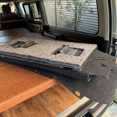 2024年ハイエース8型 新車外し純正ナロー・フロアシート